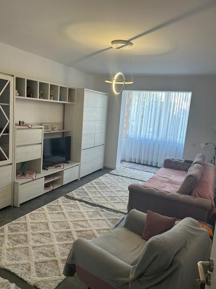 Apartament cu 2 camere decomandat în Tudor