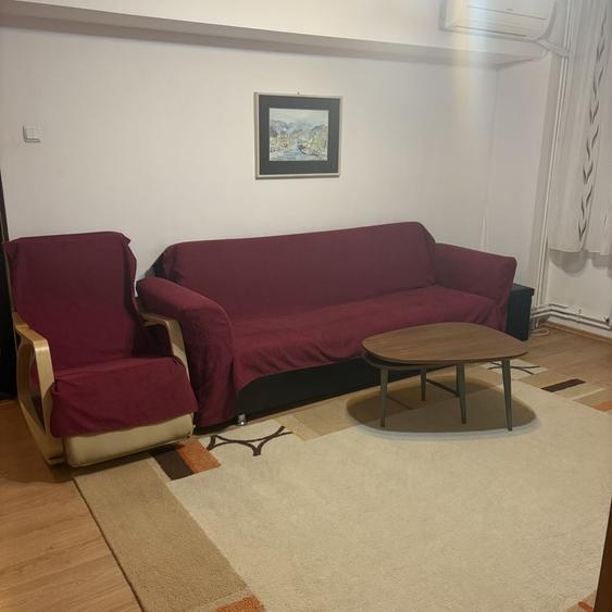Apartament cu 2 camere semidecomandat în Exterior Vest