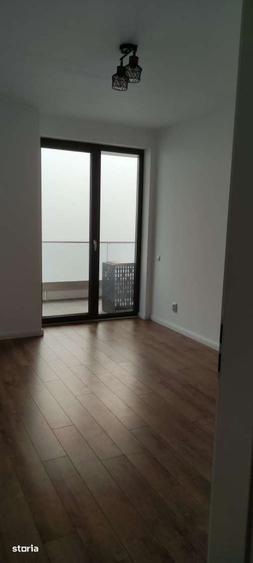 Apartament cu 4 camere în Zorilor