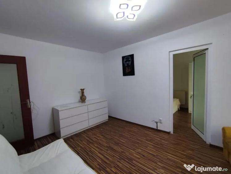 Apartament cu 2 camere nedecomandat în Central