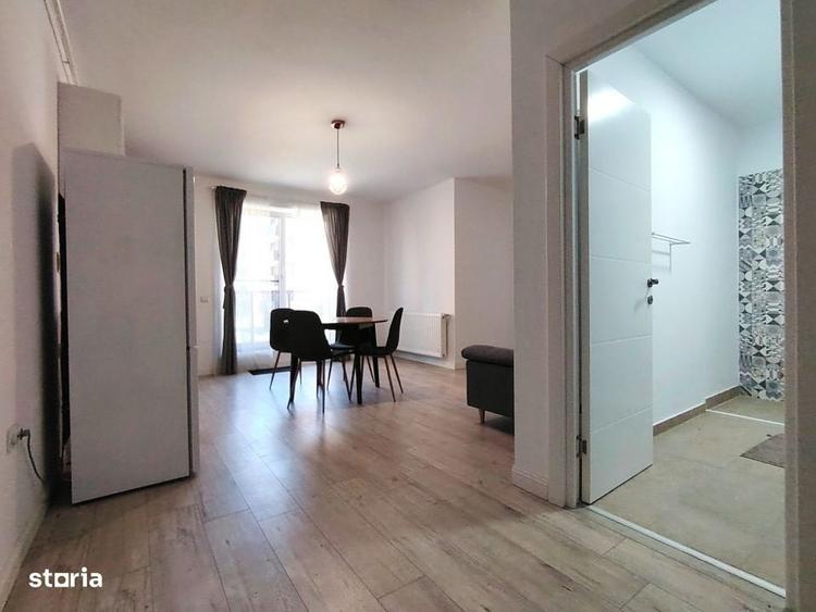 Apartament cu 3 camere decomandat în Chinteni
