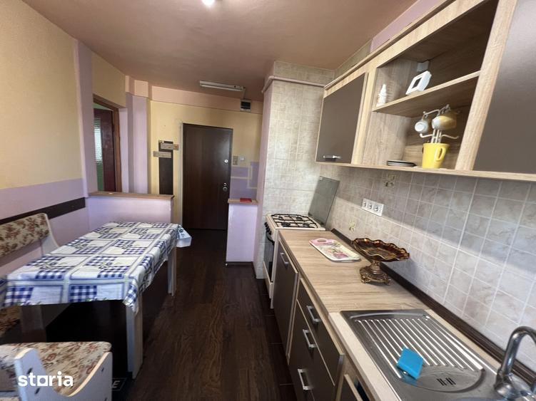 Apartament cu 2 camere decomandat în Mihai Viteazul