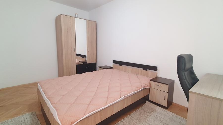 Apartament cu 2 camere circular, mobilat în Titan
