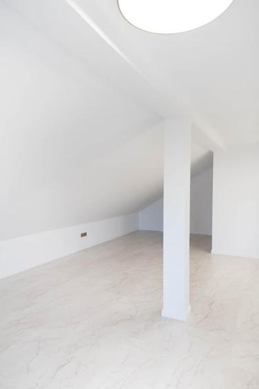Duplex cu 5 camere cu Piscina în Borhanci