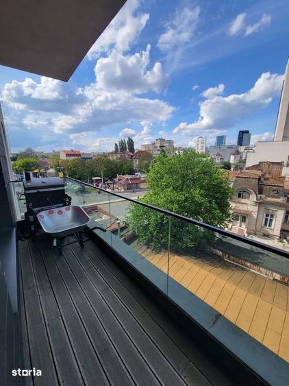 Spațiu comercial, de 335 mp, în Victoriei