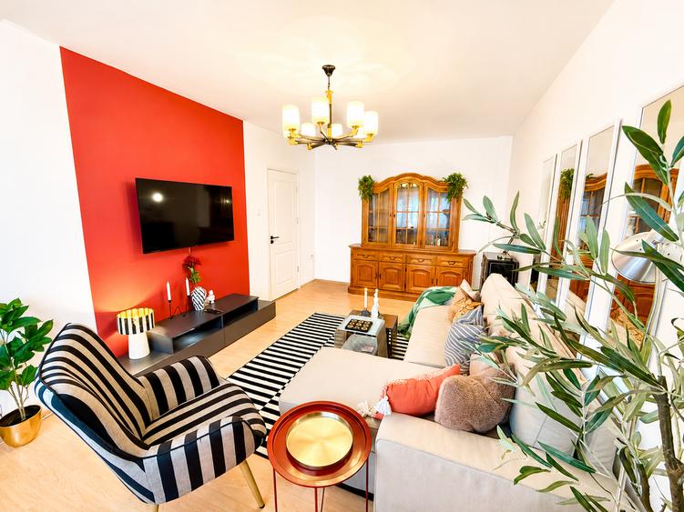 Apartament cu 2 camere decomandat în Capitol