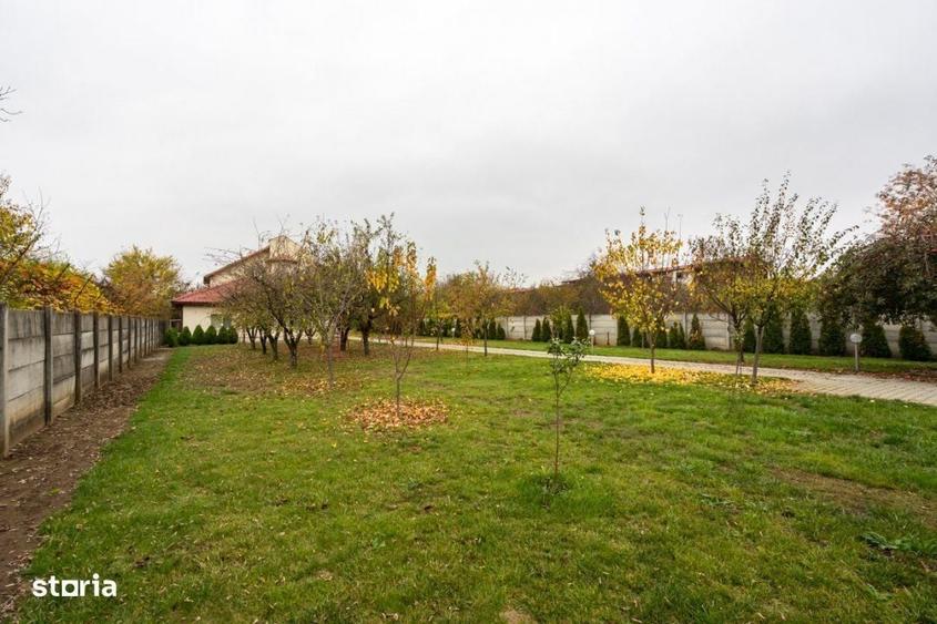 Casă cu 4 camere în Săftica