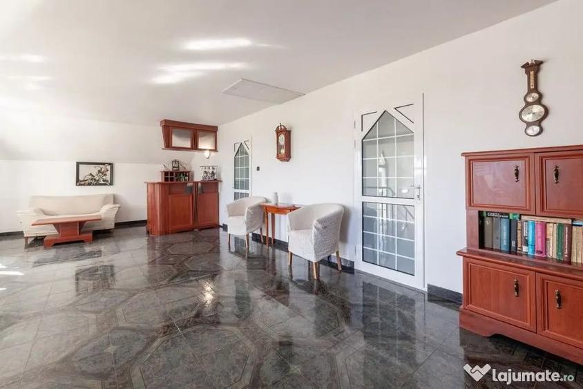 Casa visurilor cu 4000 mp livada roditoare si gradina Dar... - 10