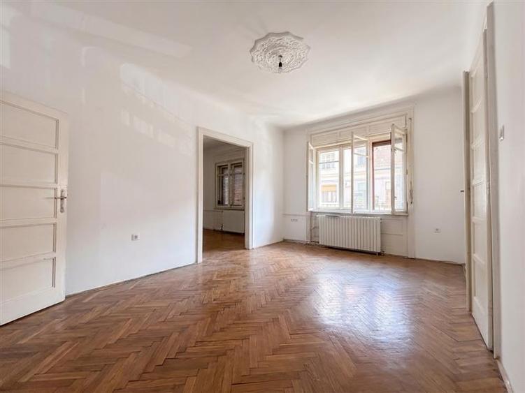 Apartament cu 2 camere nedecomandat în Ultracentral