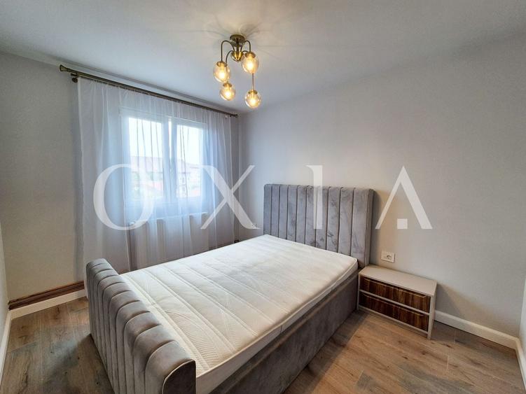 Apartament cu 3 camere semidecomandat, mobilat în Complex Studențesc