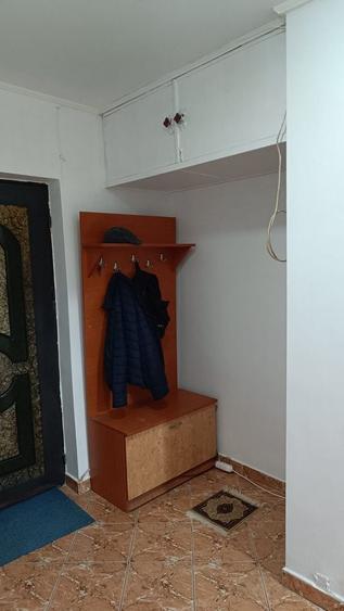 Apartament cu 2 camere decomandat, mobilat în Gorjului