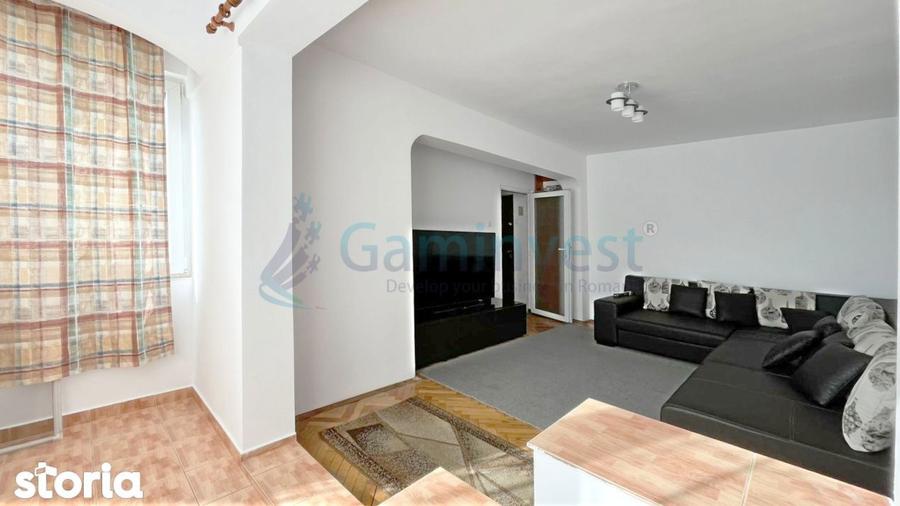 Apartament cu 3 camere decomandat, mobilat în Rogerius