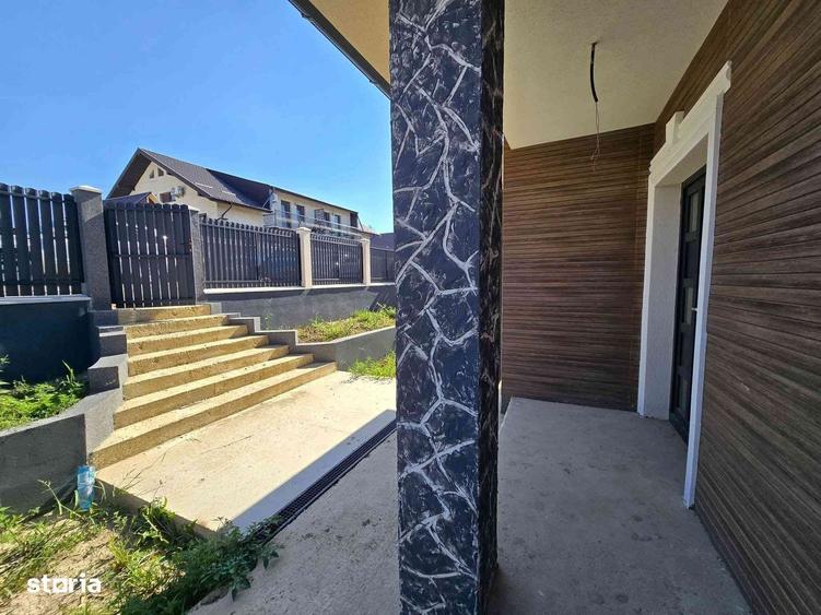 Casă cu 4 camere cu Teren 440 Mp în Miroslava