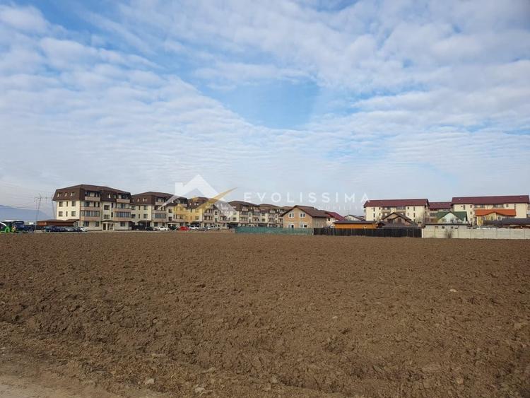 Teren Construcții extravilan de 40100 mp, în Sânpetru