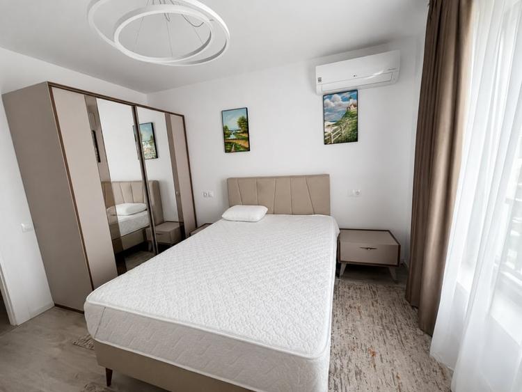 Apartament cu 3 camere decomandat, mobilat în Pipera