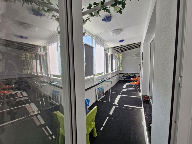 Apartament cu 3 camere în Drumul Taberei