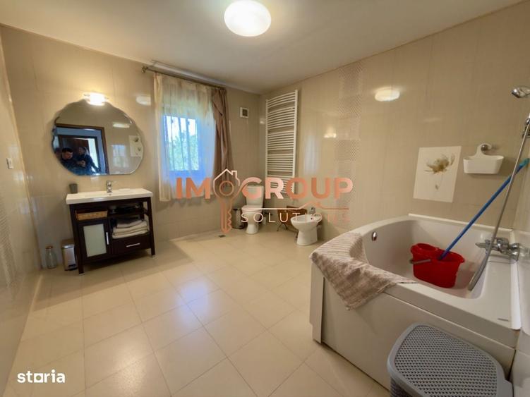 Casă cu 4 camere cu Teren 800 Mp în Valea Lupului