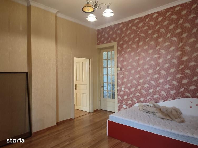Apartament cu 3 camere în Ultracentral