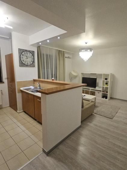 Apartament cu 2 camere decomandat în Olteniței