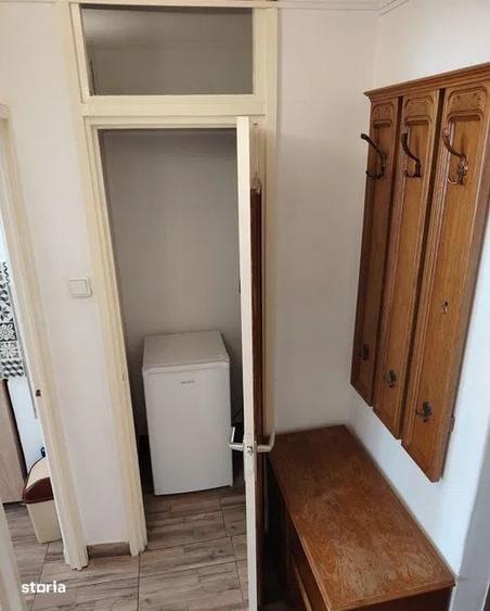 Garsonieră decomandată în Central