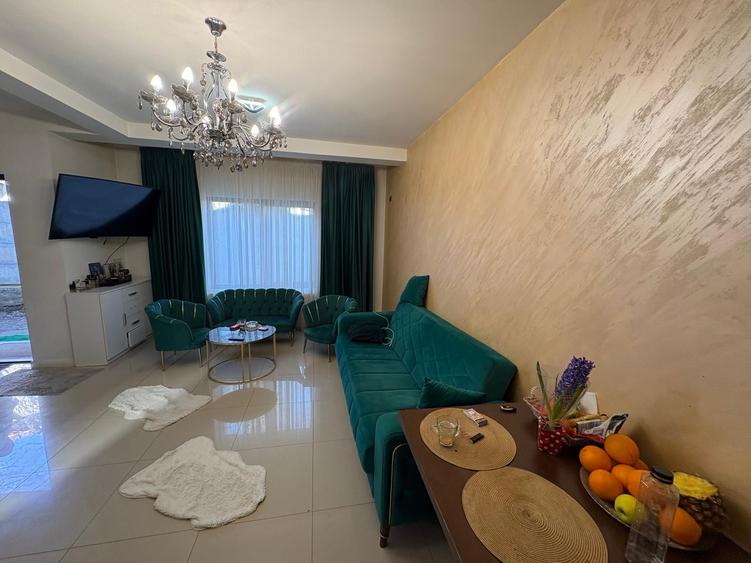 Duplex cu 5 camere cu Teren 300 Mp în Jilava