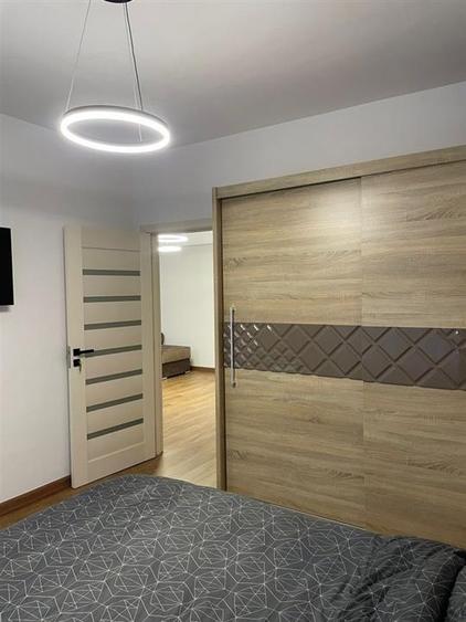 Apartament cu 2 camere semidecomandat, mobilat în Exterior Sud