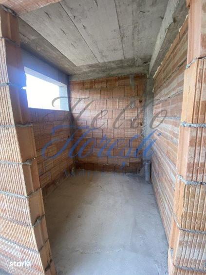 Casă cu 5 camere cu Teren 575 Mp în Feleacu
