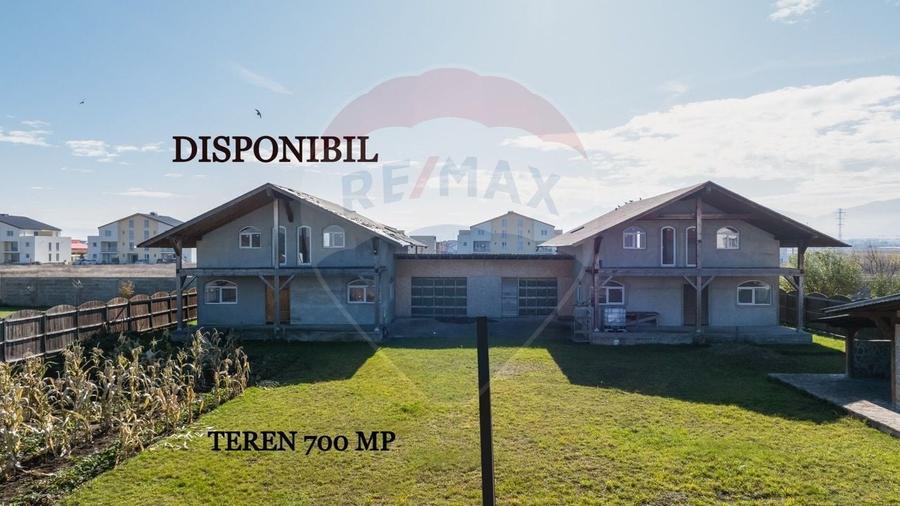 Casă individuală cu 5 camere cu Teren 700 Mp în Sânpetru