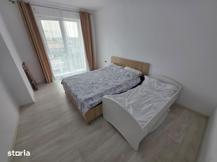 Apartament cu 3 camere în Pantelimon