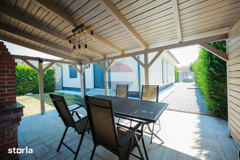 Casă cu 4 camere cu Teren 327 Mp în Oncea