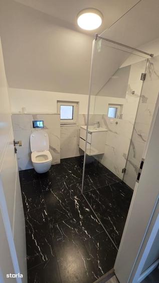 Casă cu 6 camere cu Teren 157 Mp în Dâmbul Rotund