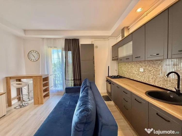 Apartament cu 2 camere semidecomandat în Ștefăneștii de Jos
