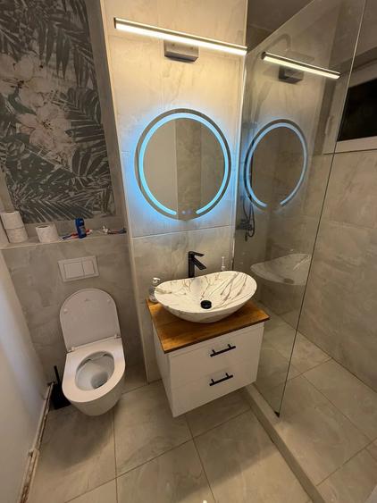 Apartament cu 3 camere decomandat în Torontalului