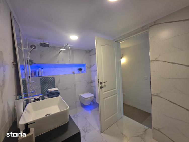 Casă cu 4 camere cu Teren 1021 Mp în Călugareni
