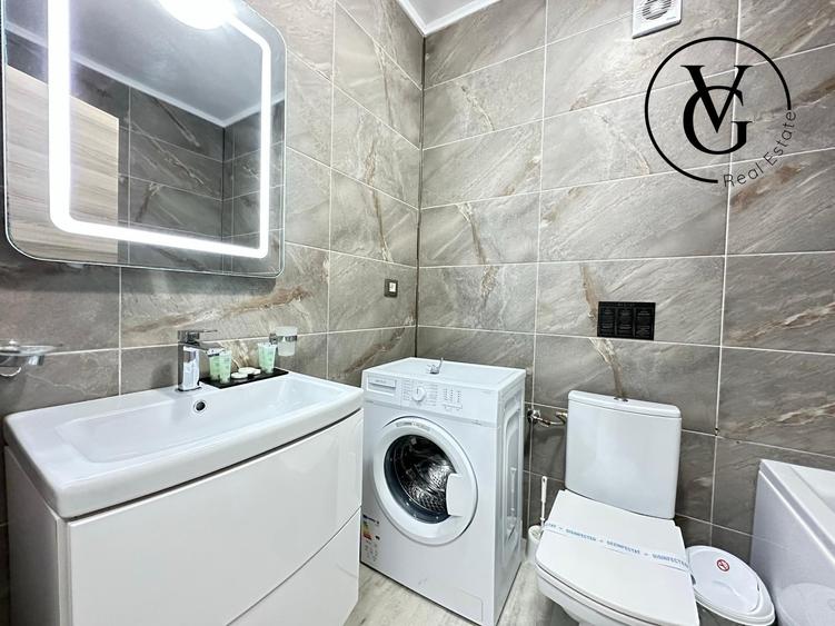 Apartament cu 3 camere semidecomandat, mobilat în Mamaia-Sat