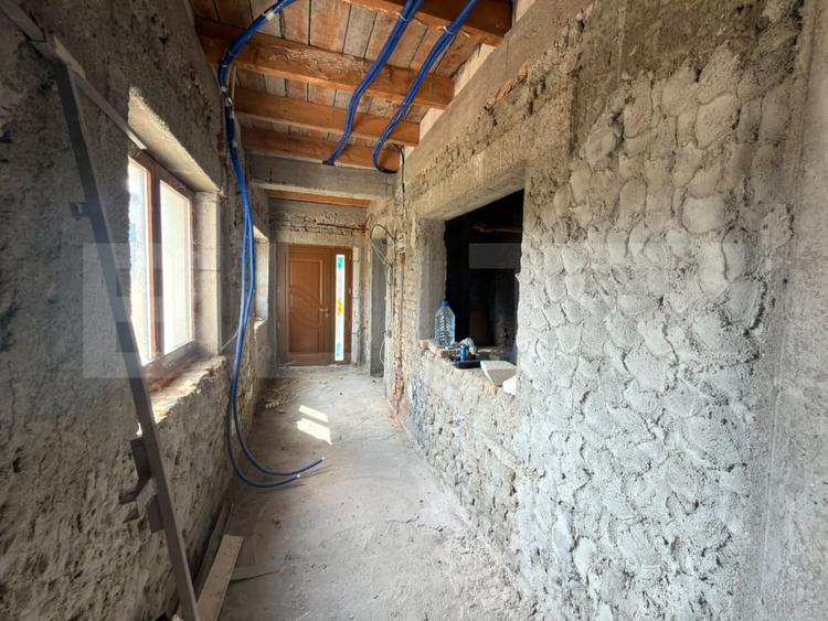 Casă individuală cu 5 camere cu Teren 1500 Mp în Exterior Sud