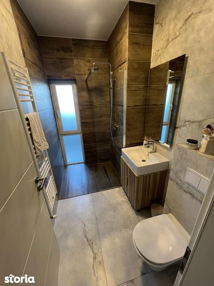 Casă cu 3 camere cu Teren 350 Mp în Dumbrăvița