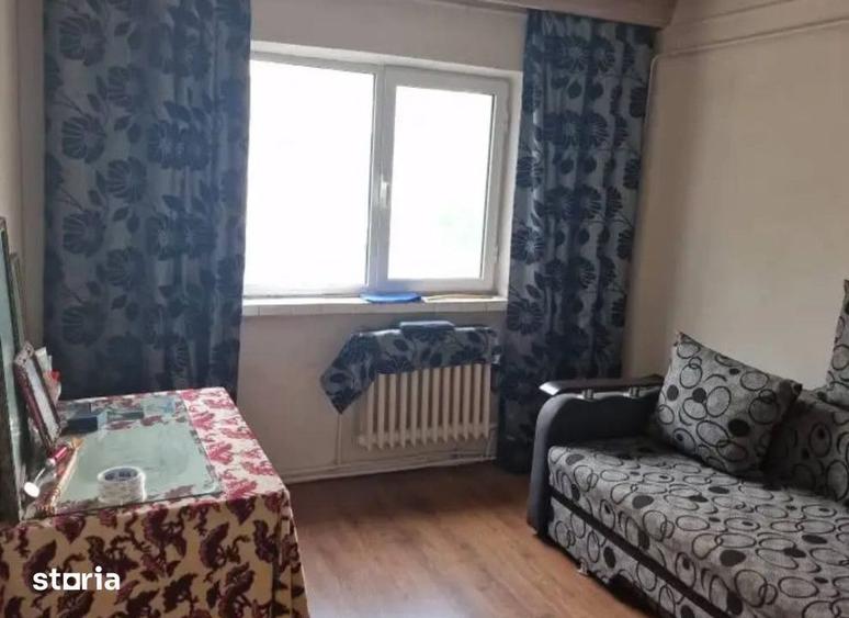 Apartament cu 3 camere în Tătărași