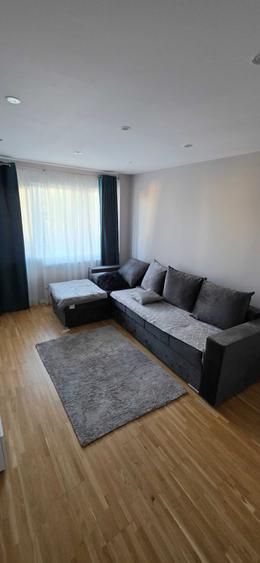 Apartament cu 3 camere decomandat în Aurel Vlaicu