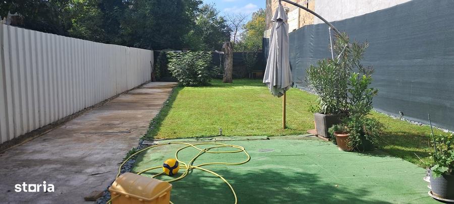 Casă cu 7 camere cu Teren 411 Mp în Iosefin
