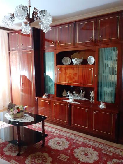 Apartament cu 3 camere decomandat în Exterior Vest