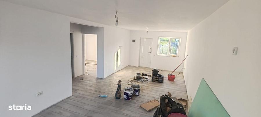 Casa Singlulara, 3 camere, gata de mutat! - 2