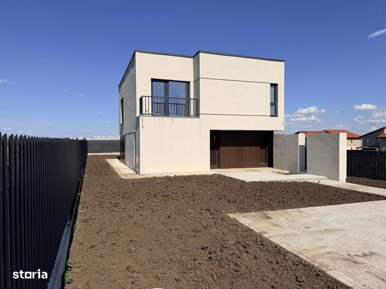 Casă cu 4 camere în Valea Lupului
