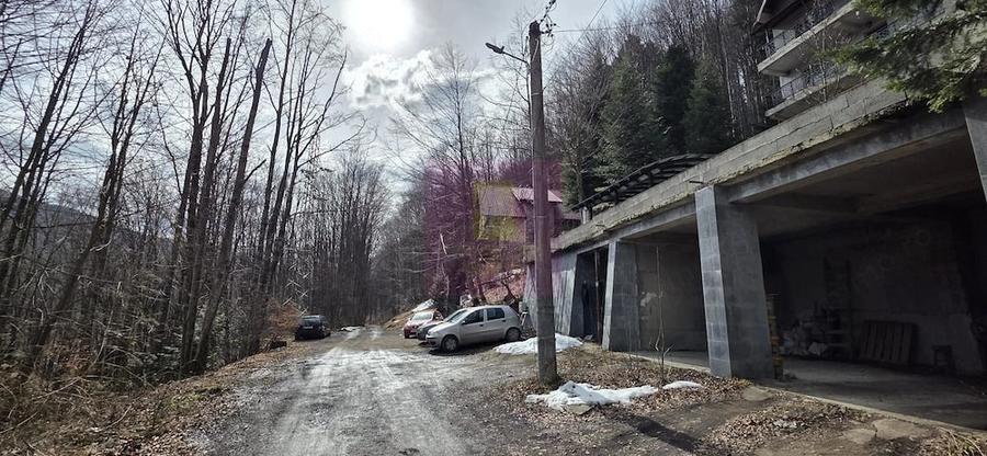 Teren de 338 mp, în Sud
