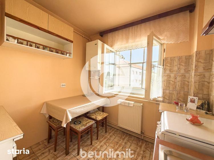 Apartament | 2 cam. | Decomandat | Logie de 6.6 Mp | Pivnita | Calea D - 13