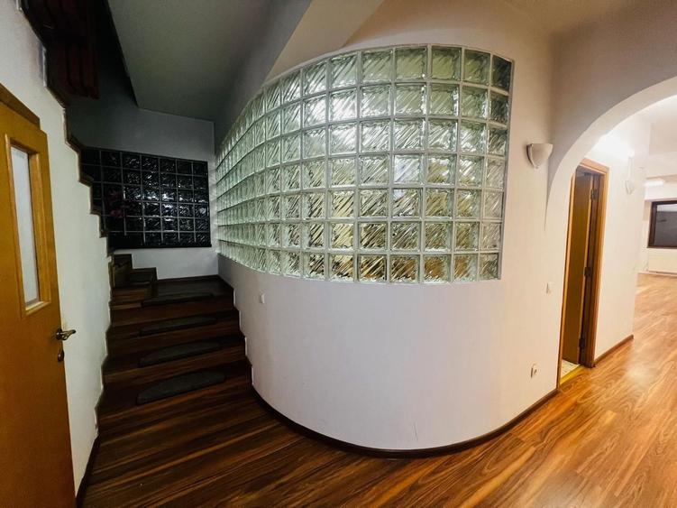 Apartament cu 3 camere, mobilat în Cotroceni