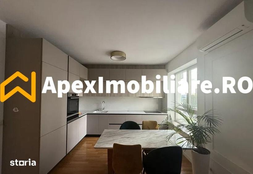 Apartament cu 3 camere decomandat în 1 Mai