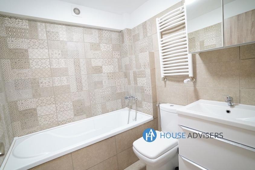 Apartament cu 2 camere semidecomandat, mobilat în Central