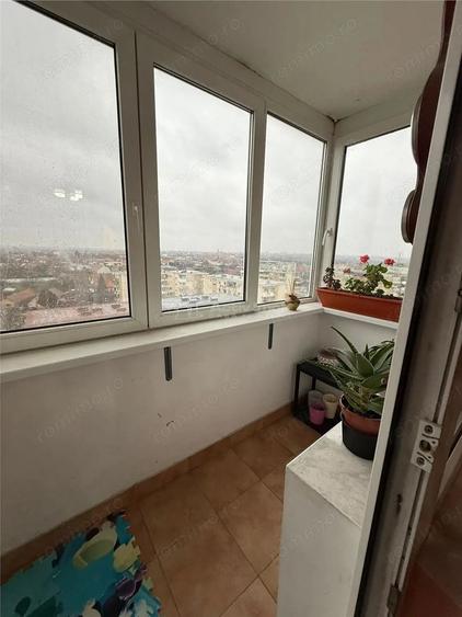 Apartament cu 3 camere decomandat în Aradul Nou