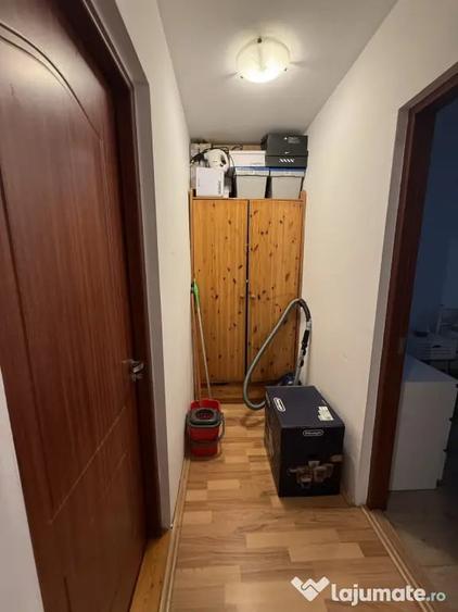 Apartament cu 4 camere semidecomandat în Șagului